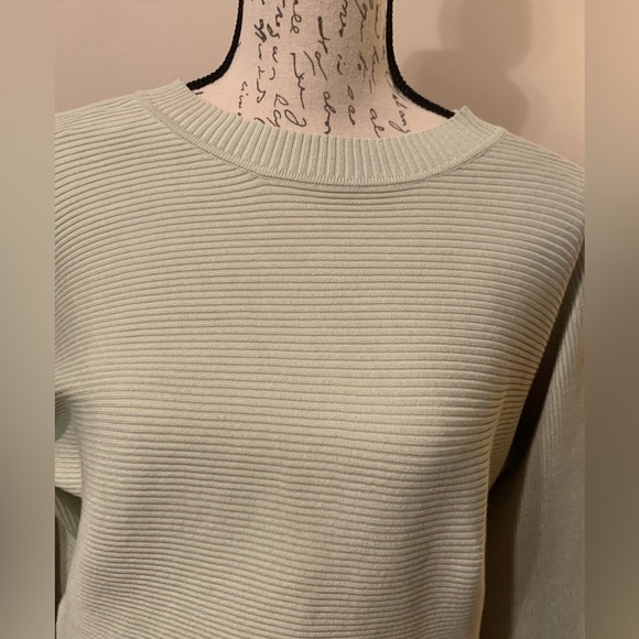 Pink Rose Vintage size Medium NWT - Picture 2 of 10